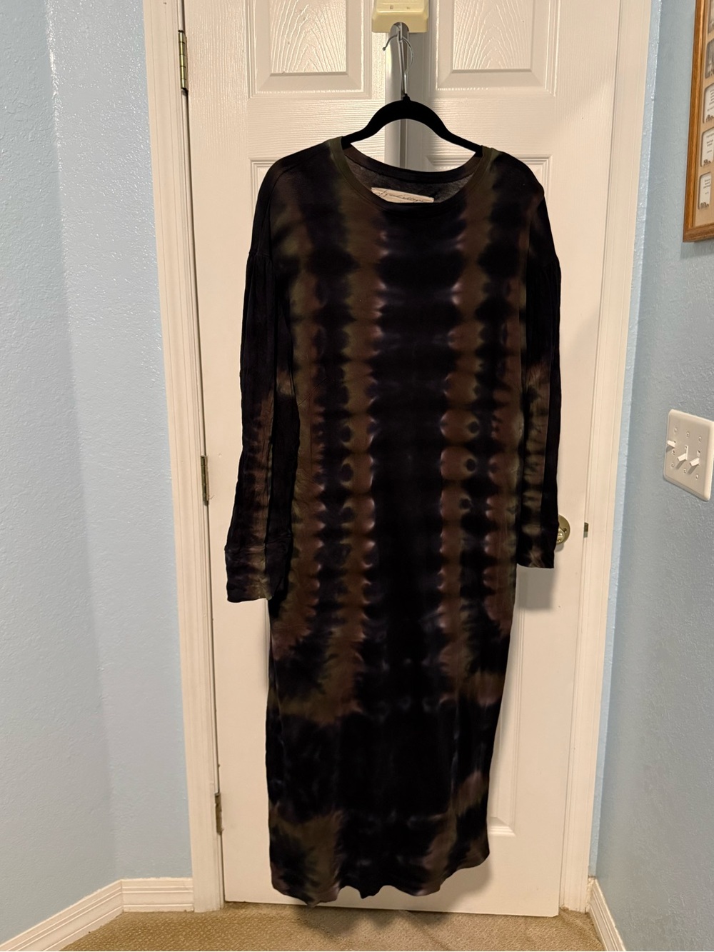 Raquel Allegra Long-Sleeve Tie-Dye Midi Dress